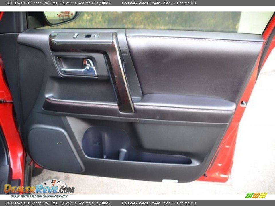 2016 Toyota 4Runner Trail 4x4 Barcelona Red Metallic / Black Photo #25