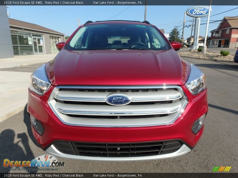 2018 Ford Escape SE 4WD Ruby Red / Charcoal Black Photo #2