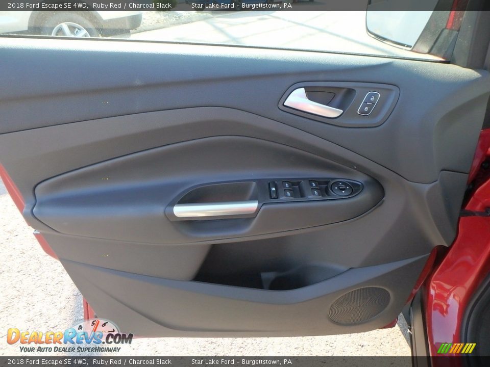 2018 Ford Escape SE 4WD Ruby Red / Charcoal Black Photo #13