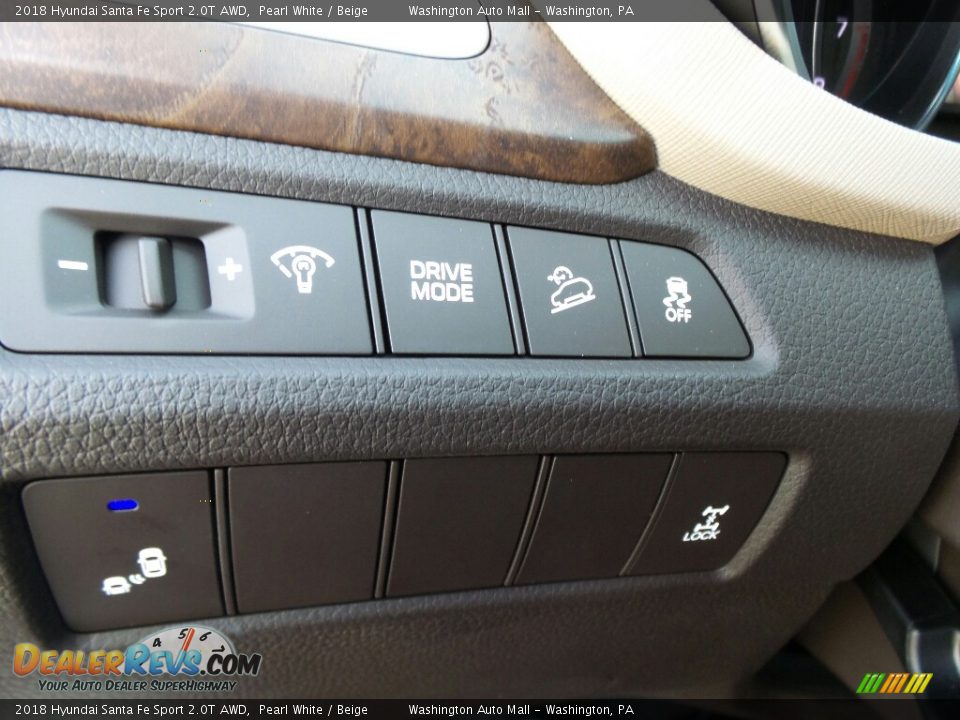 Controls of 2018 Hyundai Santa Fe Sport 2.0T AWD Photo #17