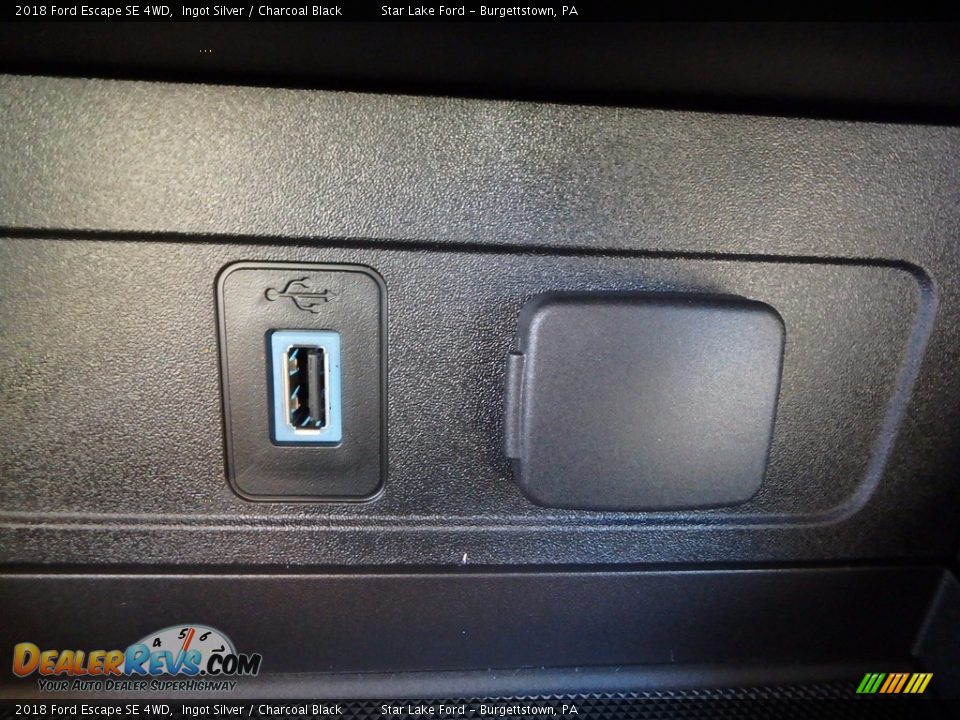2018 Ford Escape SE 4WD Ingot Silver / Charcoal Black Photo #20