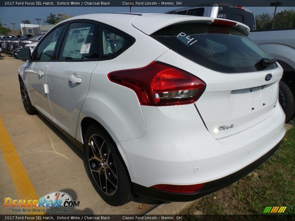 2017 Ford Focus SEL Hatch Oxford White / Charcoal Black Photo #3