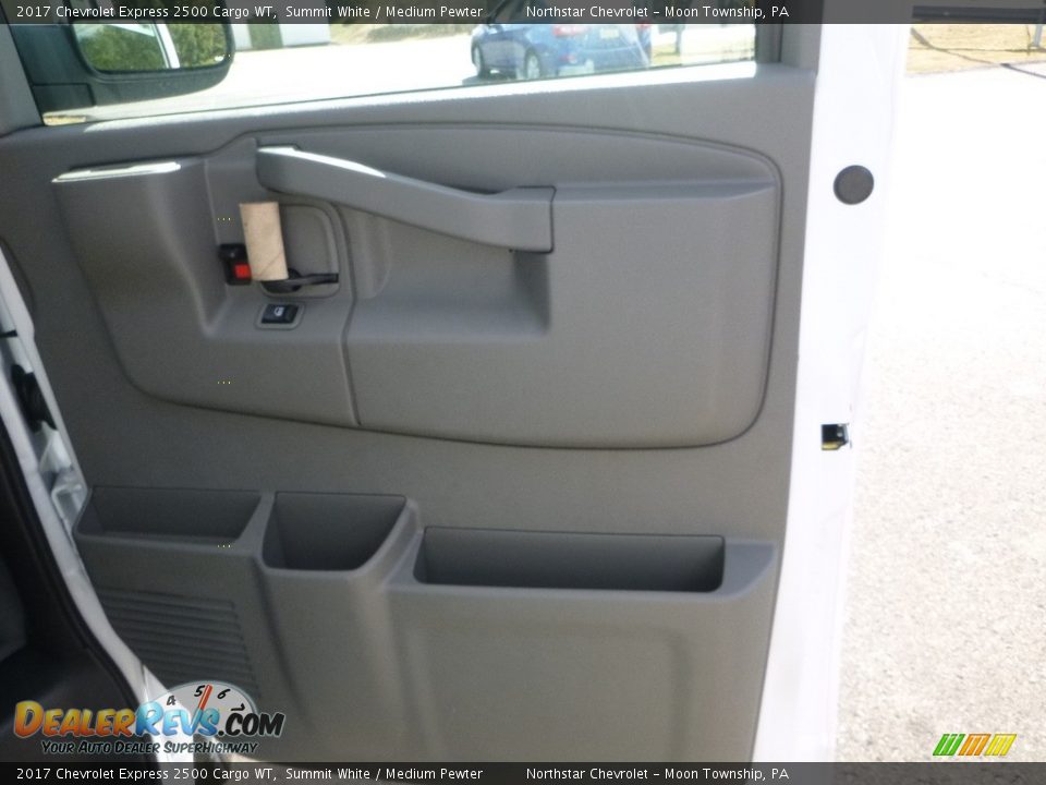 2017 Chevrolet Express 2500 Cargo WT Summit White / Medium Pewter Photo #12