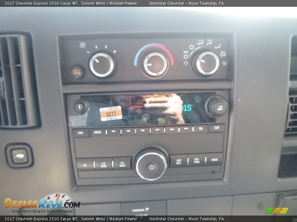 2017 Chevrolet Express 2500 Cargo WT Summit White / Medium Pewter Photo #18