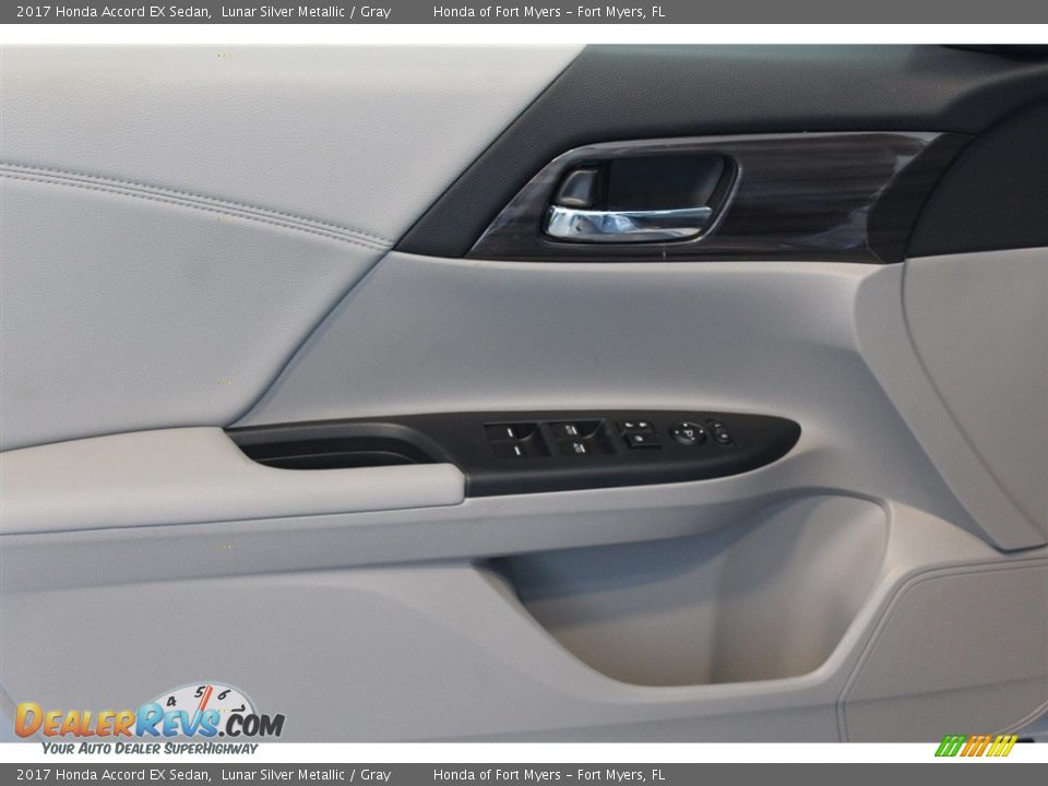 2017 Honda Accord EX Sedan Lunar Silver Metallic / Gray Photo #7