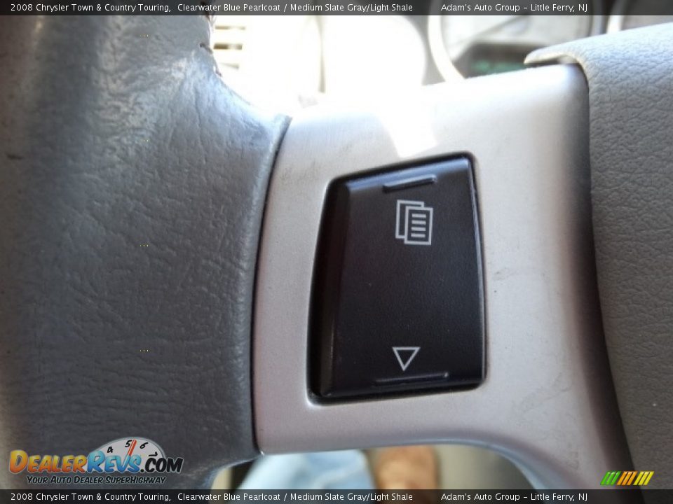 2008 Chrysler Town & Country Touring Clearwater Blue Pearlcoat / Medium Slate Gray/Light Shale Photo #19