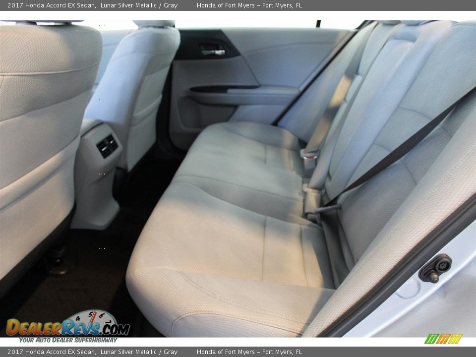 2017 Honda Accord EX Sedan Lunar Silver Metallic / Gray Photo #29
