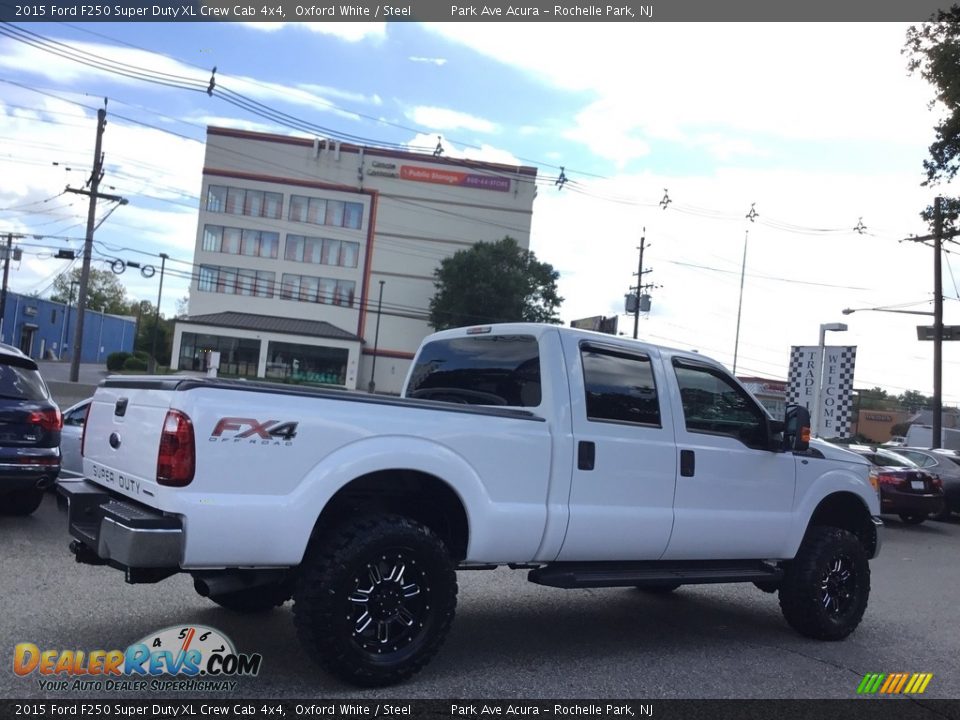2015 Ford F250 Super Duty XL Crew Cab 4x4 Oxford White / Steel Photo #3