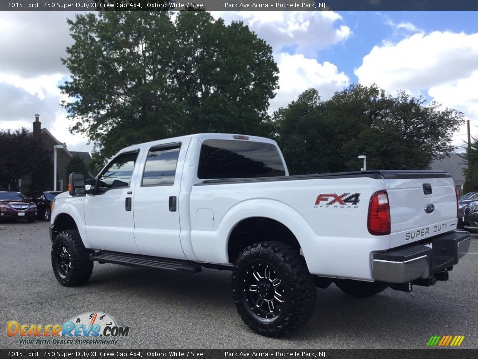 2015 Ford F250 Super Duty XL Crew Cab 4x4 Oxford White / Steel Photo #5