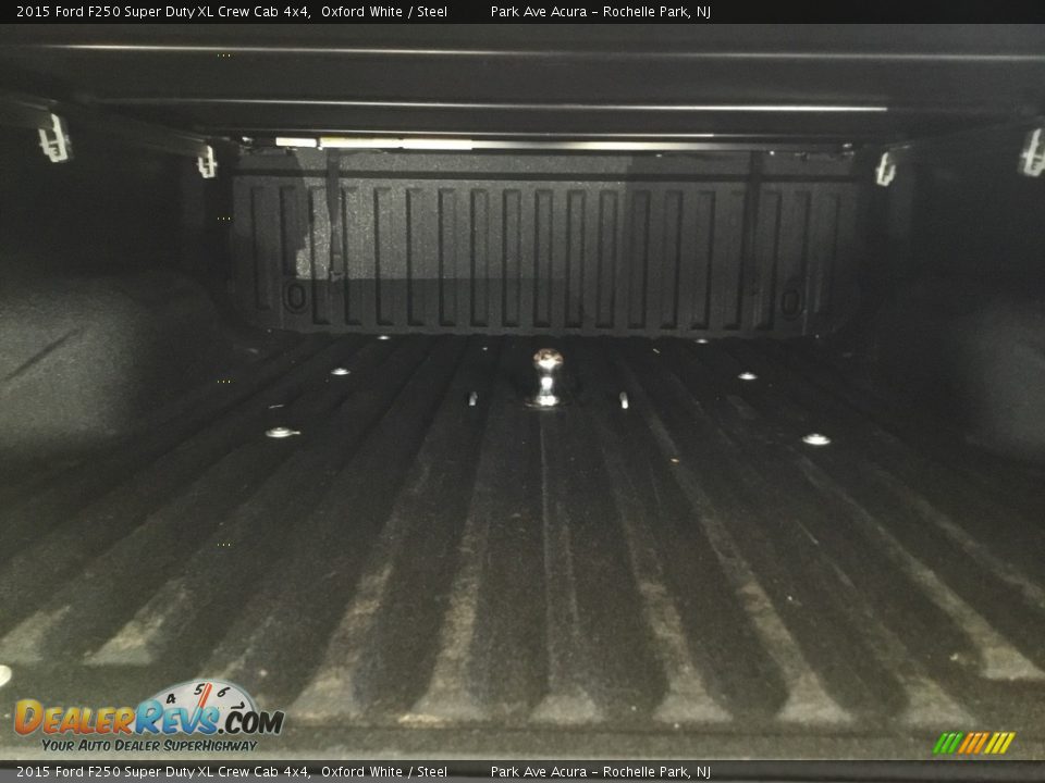 2015 Ford F250 Super Duty XL Crew Cab 4x4 Oxford White / Steel Photo #20