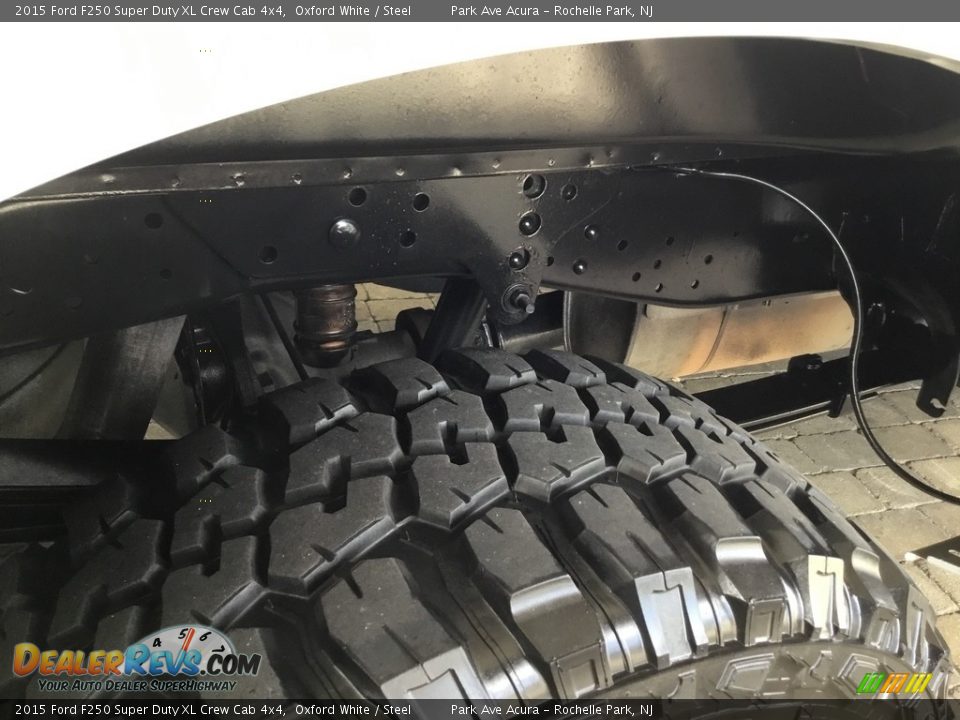 2015 Ford F250 Super Duty XL Crew Cab 4x4 Oxford White / Steel Photo #22