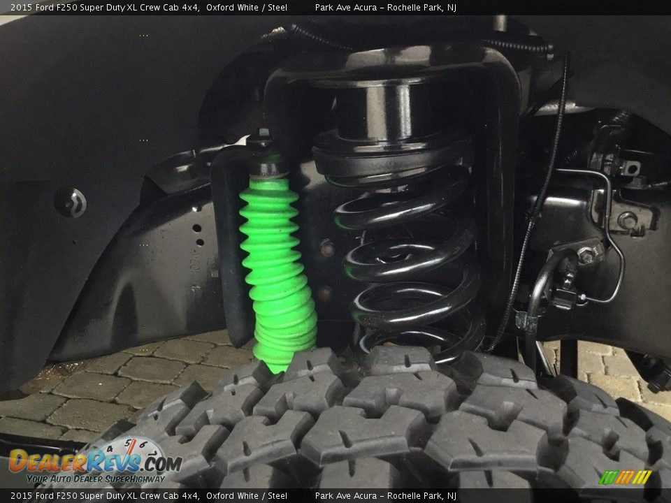 2015 Ford F250 Super Duty XL Crew Cab 4x4 Oxford White / Steel Photo #30