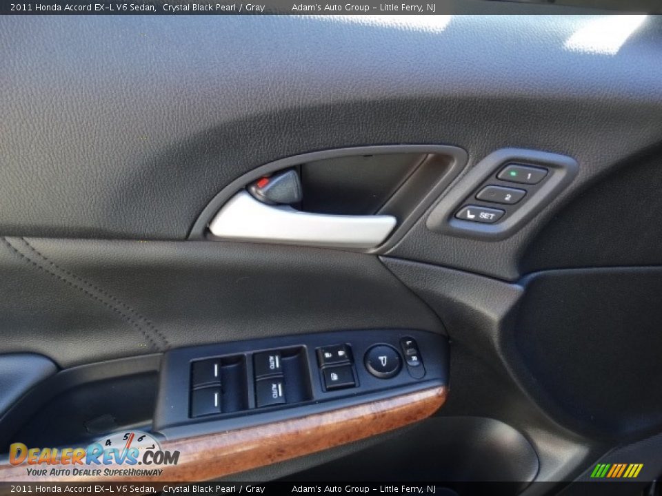2011 Honda Accord EX-L V6 Sedan Crystal Black Pearl / Gray Photo #10