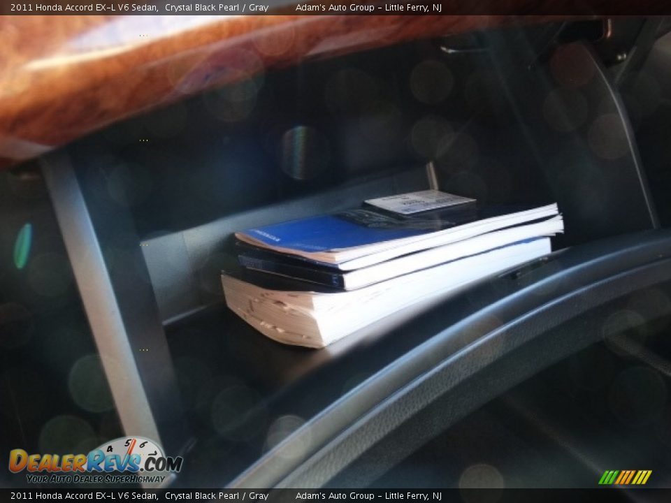 2011 Honda Accord EX-L V6 Sedan Crystal Black Pearl / Gray Photo #27