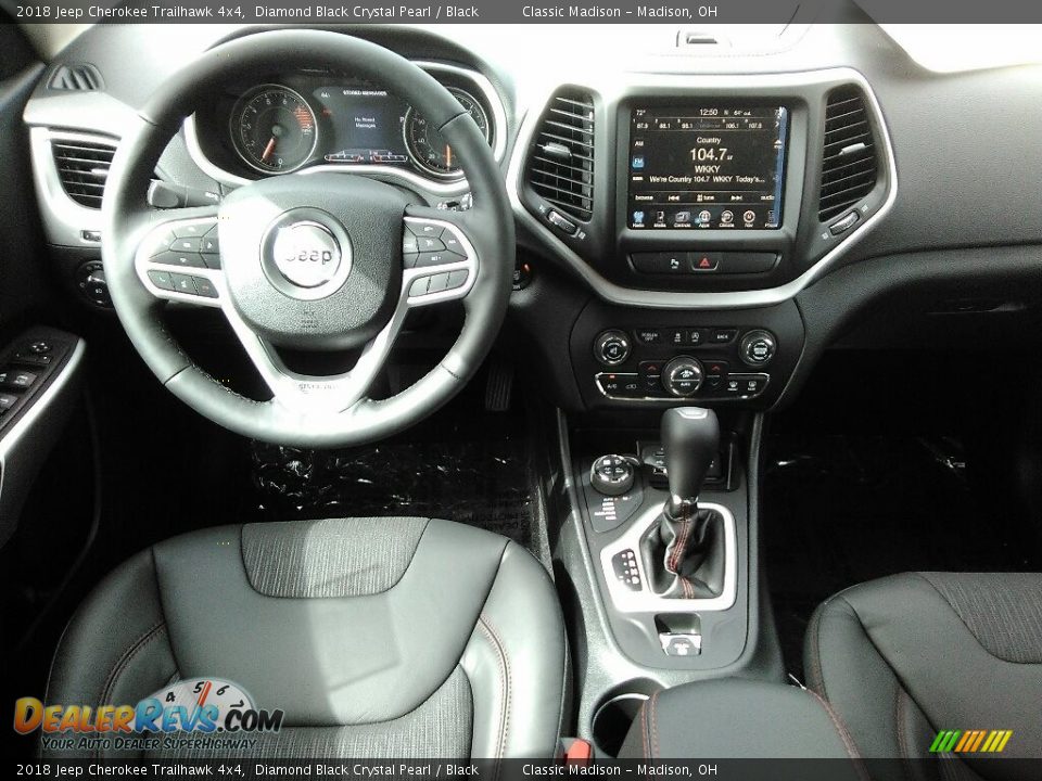 2018 Jeep Cherokee Trailhawk 4x4 Diamond Black Crystal Pearl / Black Photo #8