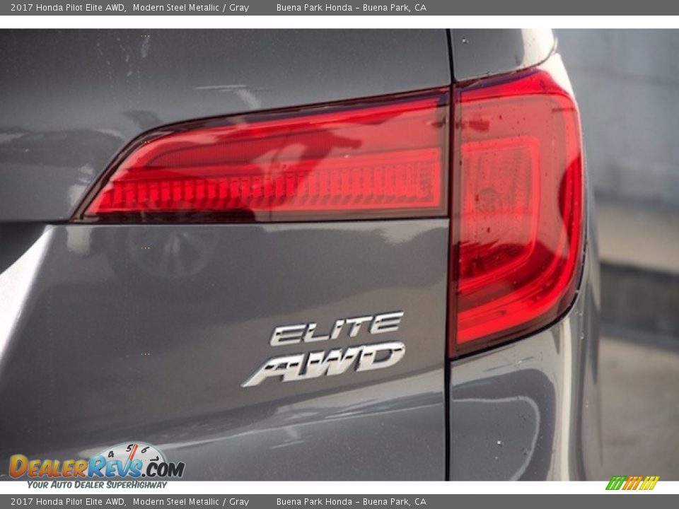 2017 Honda Pilot Elite AWD Modern Steel Metallic / Gray Photo #4