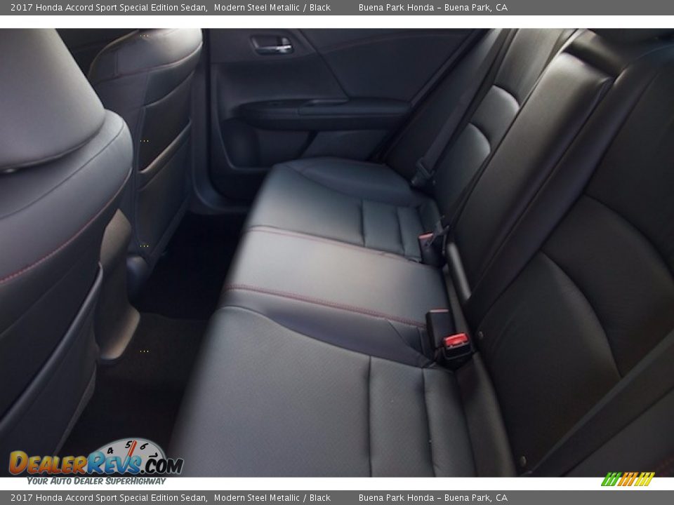 2017 Honda Accord Sport Special Edition Sedan Modern Steel Metallic / Black Photo #11
