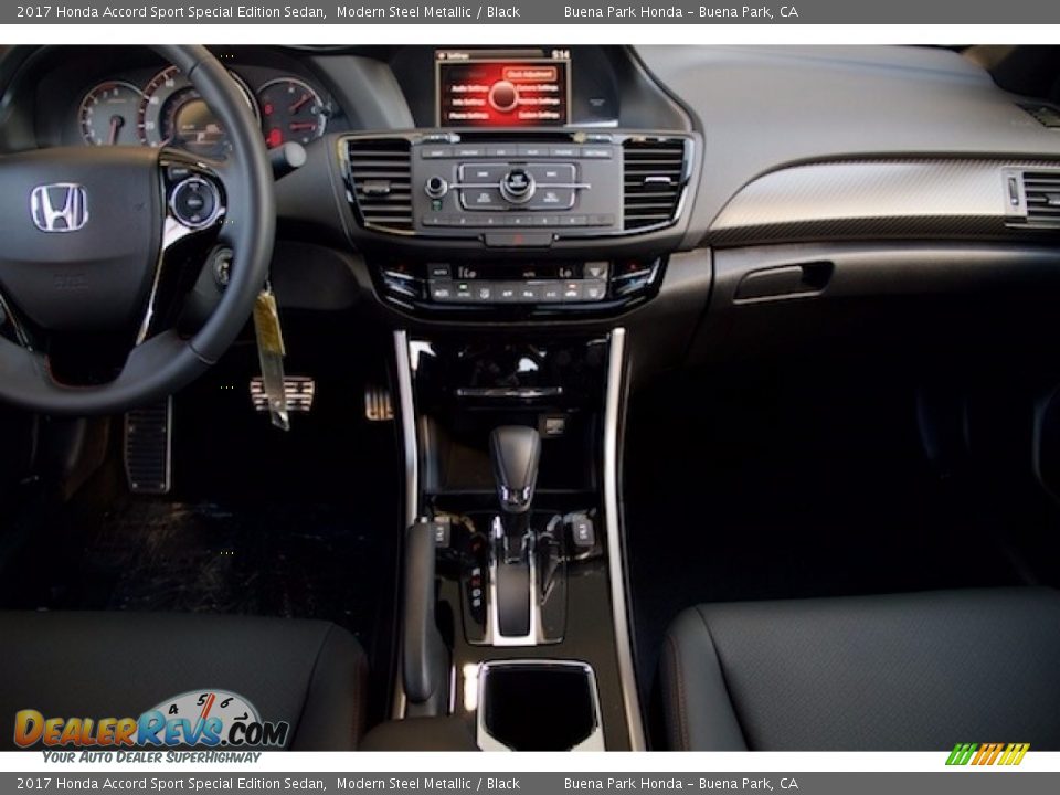 2017 Honda Accord Sport Special Edition Sedan Modern Steel Metallic / Black Photo #12