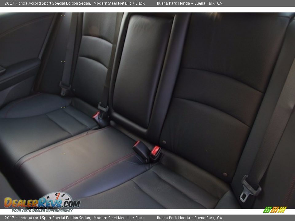 2017 Honda Accord Sport Special Edition Sedan Modern Steel Metallic / Black Photo #13