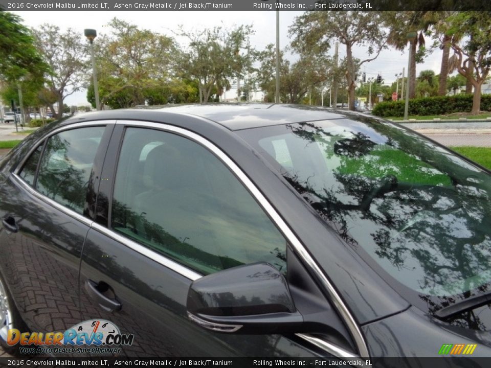 2016 Chevrolet Malibu Limited LT Ashen Gray Metallic / Jet Black/Titanium Photo #23