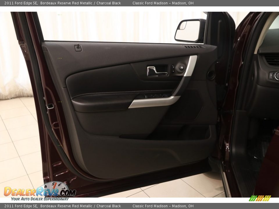 2011 Ford Edge SE Bordeaux Reserve Red Metallic / Charcoal Black Photo #4