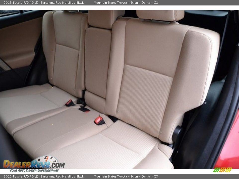 2015 Toyota RAV4 XLE Barcelona Red Metallic / Black Photo #23