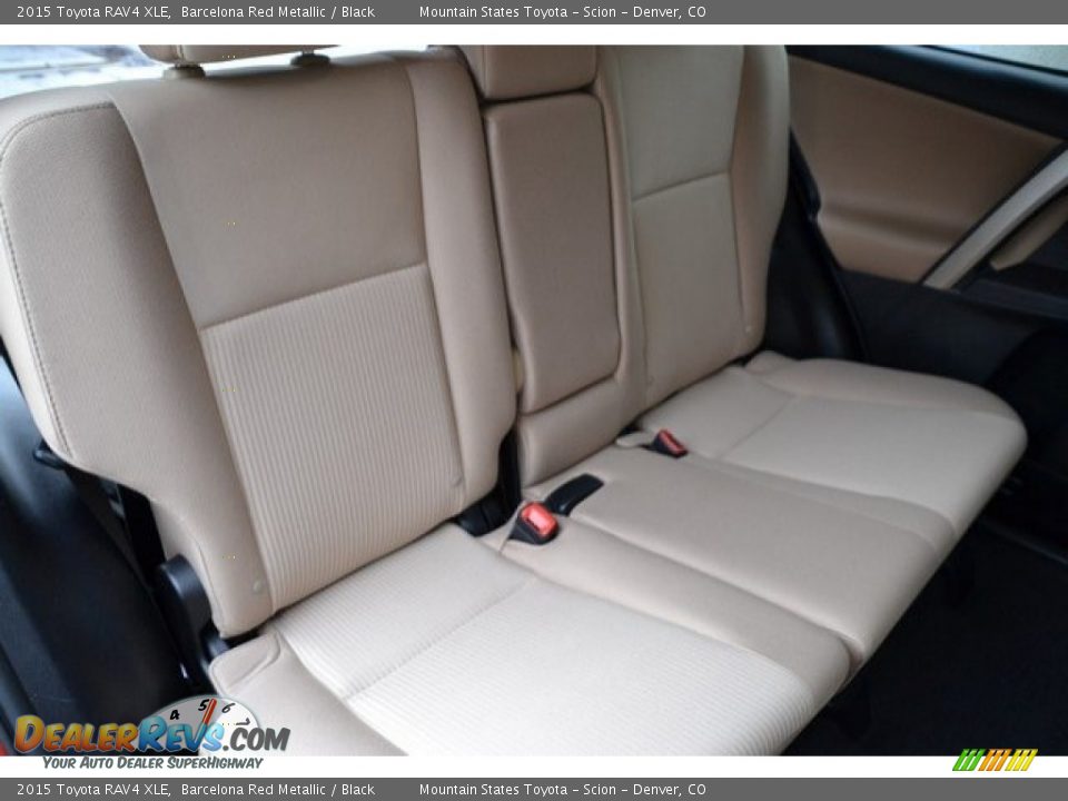 2015 Toyota RAV4 XLE Barcelona Red Metallic / Black Photo #24