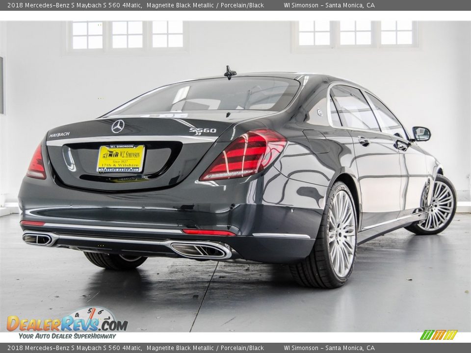 2018 Mercedes-Benz S Maybach S 560 4Matic Magnetite Black Metallic / Porcelain/Black Photo #17