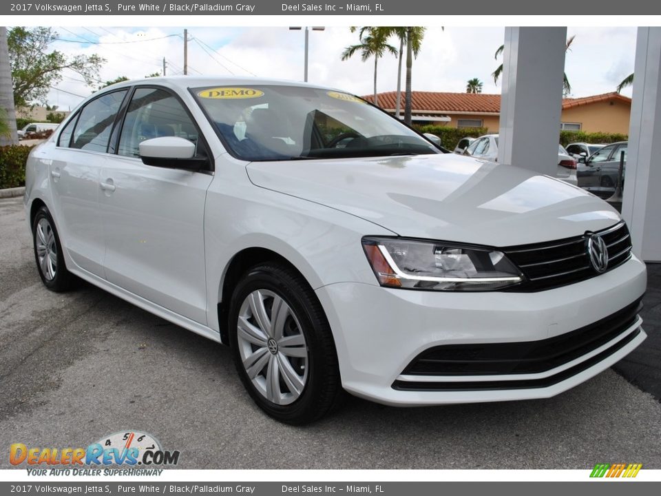 2017 Volkswagen Jetta S Pure White / Black/Palladium Gray Photo #2