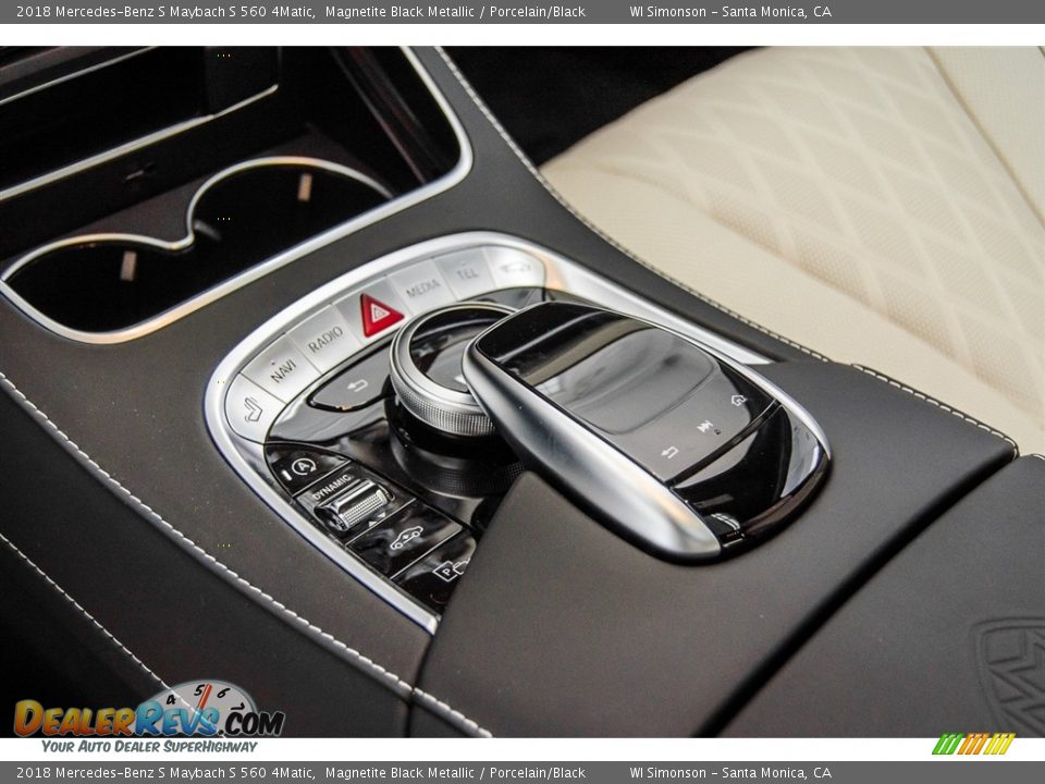 2018 Mercedes-Benz S Maybach S 560 4Matic Magnetite Black Metallic / Porcelain/Black Photo #23