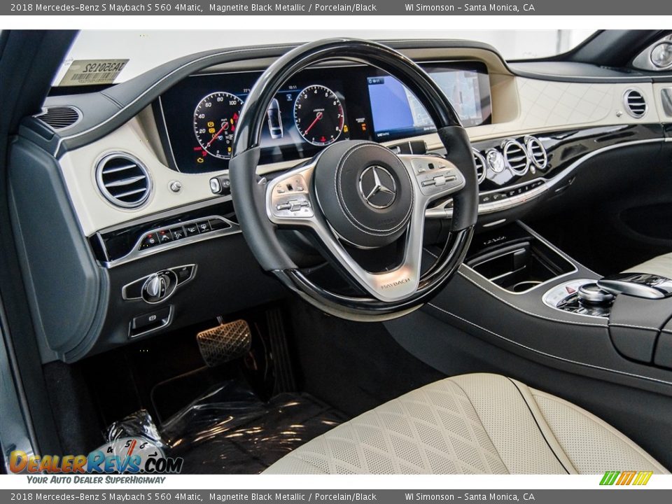 2018 Mercedes-Benz S Maybach S 560 4Matic Magnetite Black Metallic / Porcelain/Black Photo #24