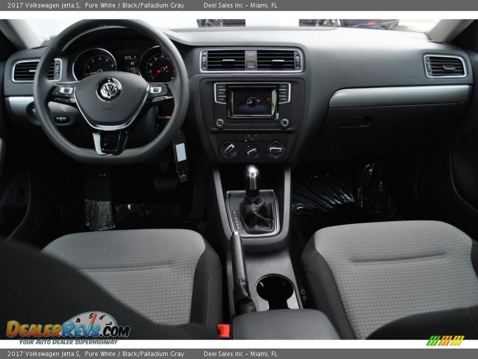2017 Volkswagen Jetta S Pure White / Black/Palladium Gray Photo #13