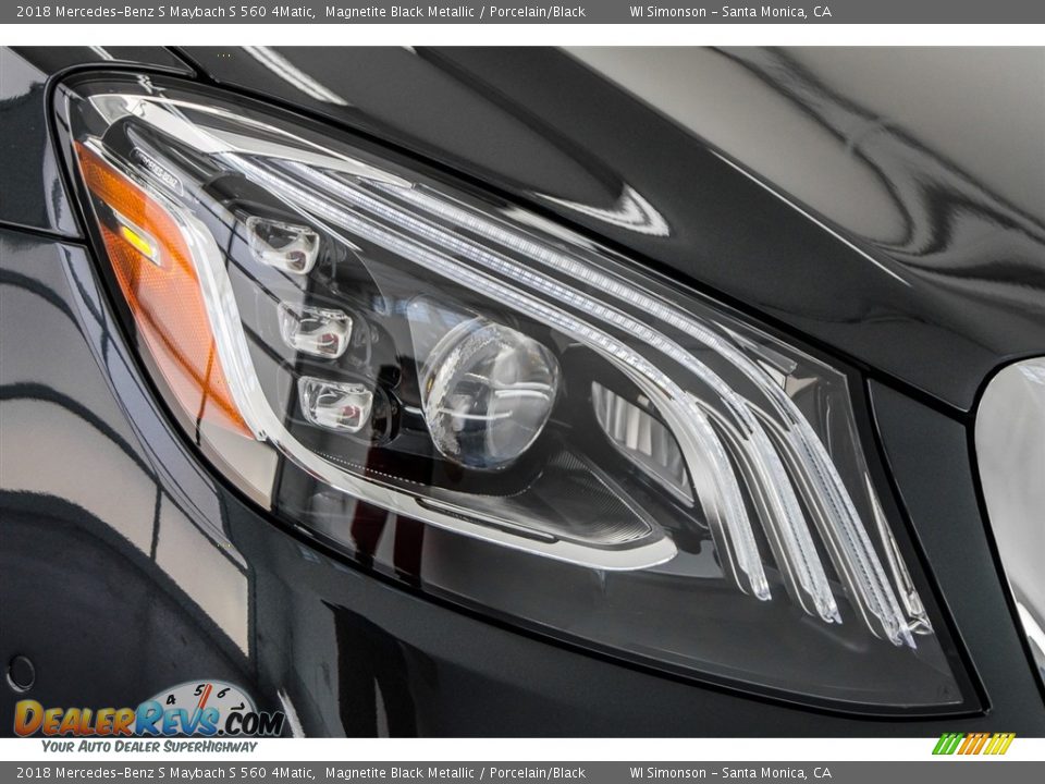 2018 Mercedes-Benz S Maybach S 560 4Matic Magnetite Black Metallic / Porcelain/Black Photo #33