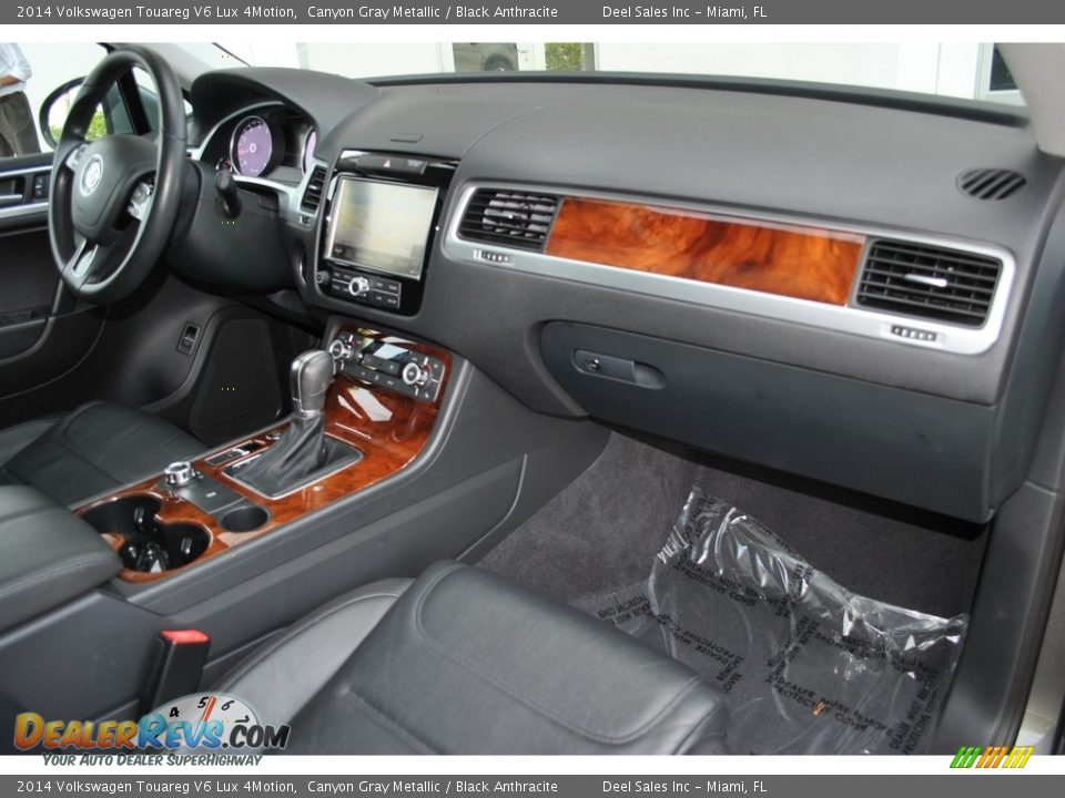 2014 Volkswagen Touareg V6 Lux 4Motion Canyon Gray Metallic / Black Anthracite Photo #19
