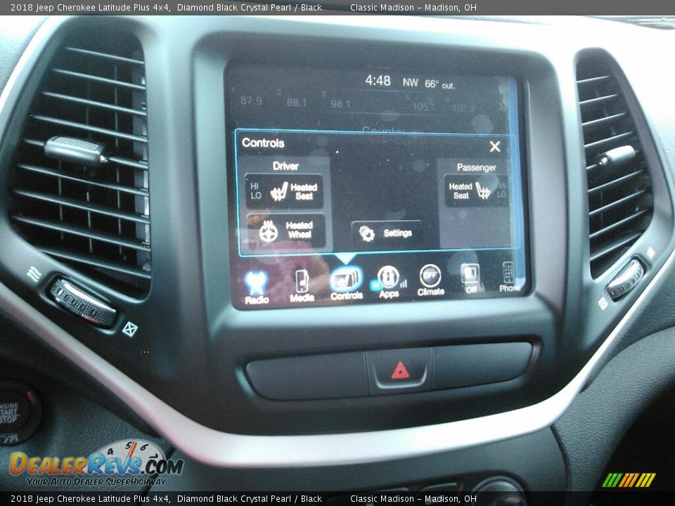2018 Jeep Cherokee Latitude Plus 4x4 Diamond Black Crystal Pearl / Black Photo #7