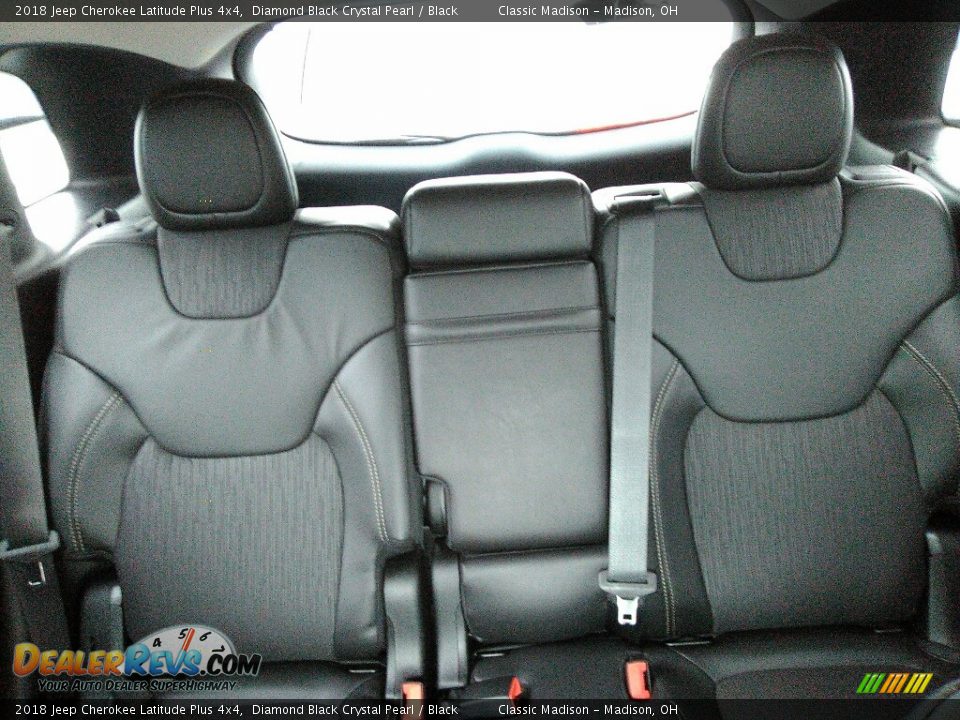 2018 Jeep Cherokee Latitude Plus 4x4 Diamond Black Crystal Pearl / Black Photo #12
