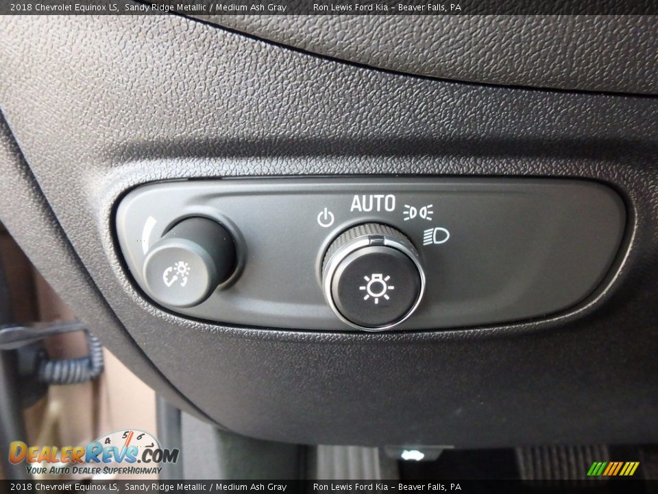 2018 Chevrolet Equinox LS Sandy Ridge Metallic / Medium Ash Gray Photo #18