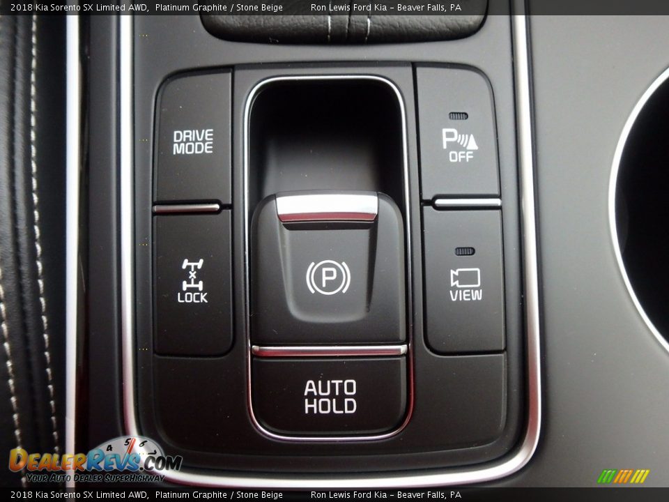 Controls of 2018 Kia Sorento SX Limited AWD Photo #17