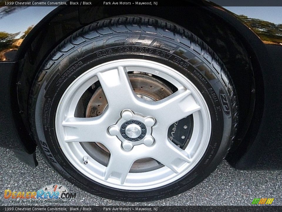 1999 Chevrolet Corvette Convertible Black / Black Photo #30