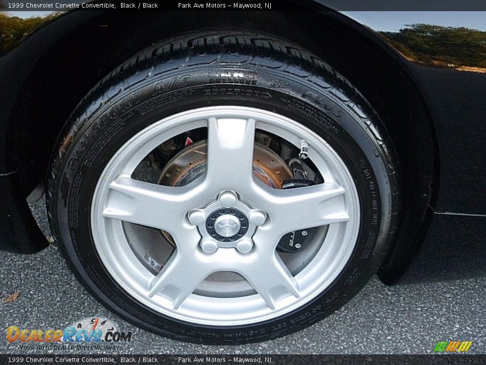 1999 Chevrolet Corvette Convertible Black / Black Photo #32