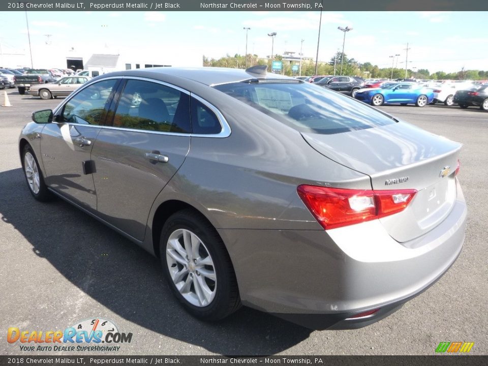 2018 Chevrolet Malibu LT Pepperdust Metallic / Jet Black Photo #3