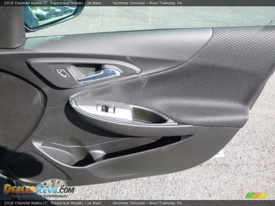 2018 Chevrolet Malibu LT Pepperdust Metallic / Jet Black Photo #12