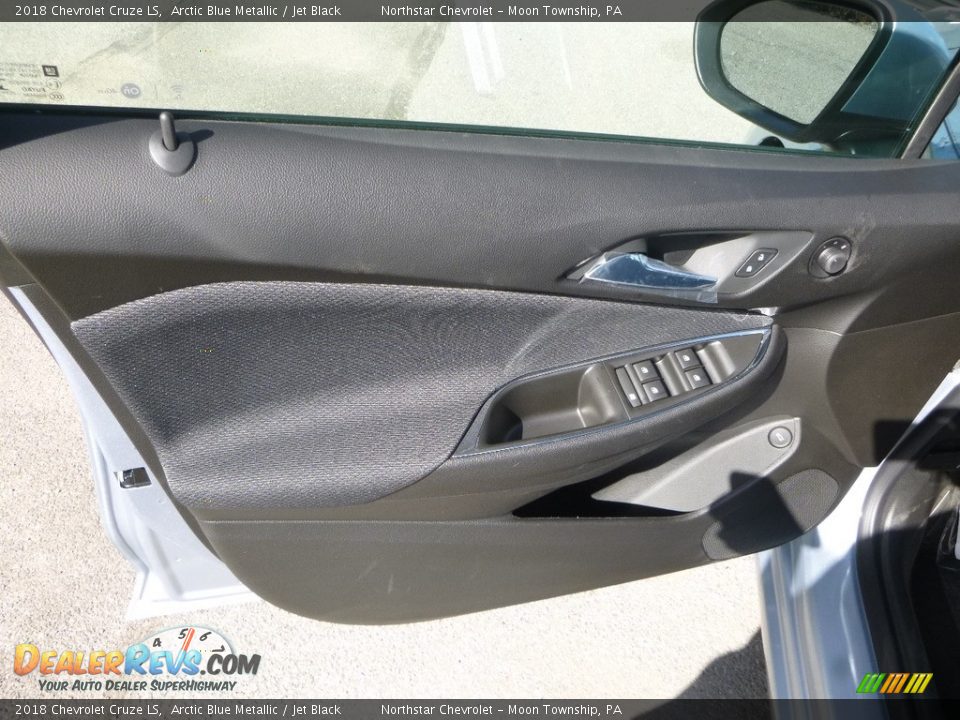2018 Chevrolet Cruze LS Arctic Blue Metallic / Jet Black Photo #15