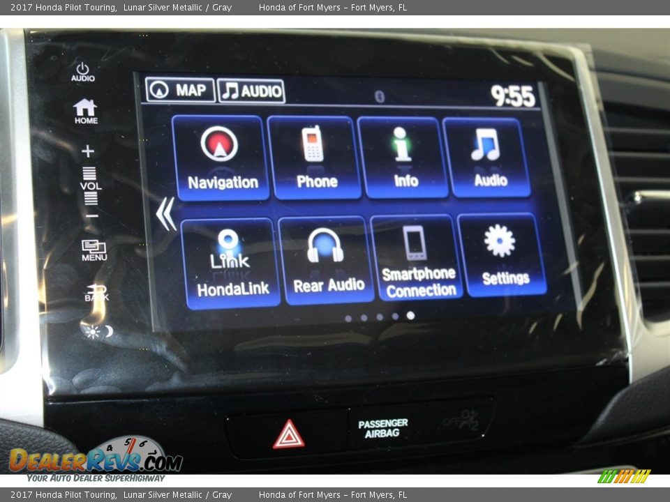 2017 Honda Pilot Touring Lunar Silver Metallic / Gray Photo #22