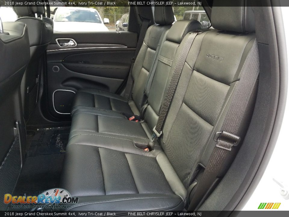 2018 Jeep Grand Cherokee Summit 4x4 Ivory Tri-Coat / Black Photo #6