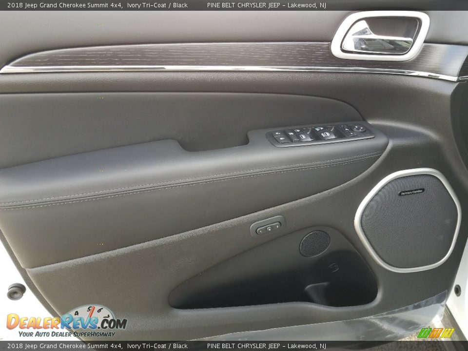 2018 Jeep Grand Cherokee Summit 4x4 Ivory Tri-Coat / Black Photo #8
