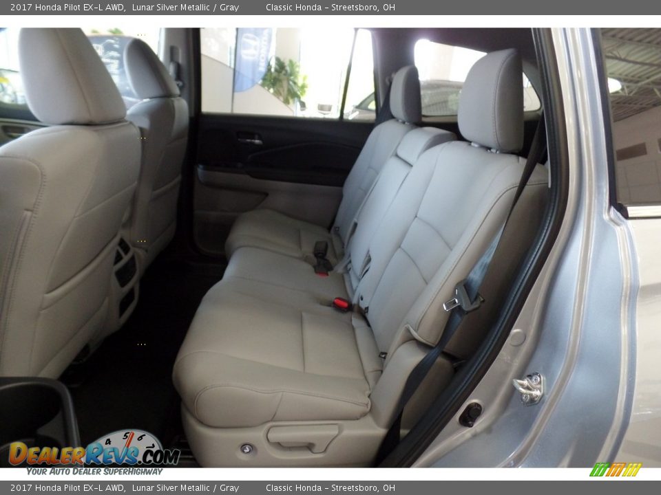 2017 Honda Pilot EX-L AWD Lunar Silver Metallic / Gray Photo #10