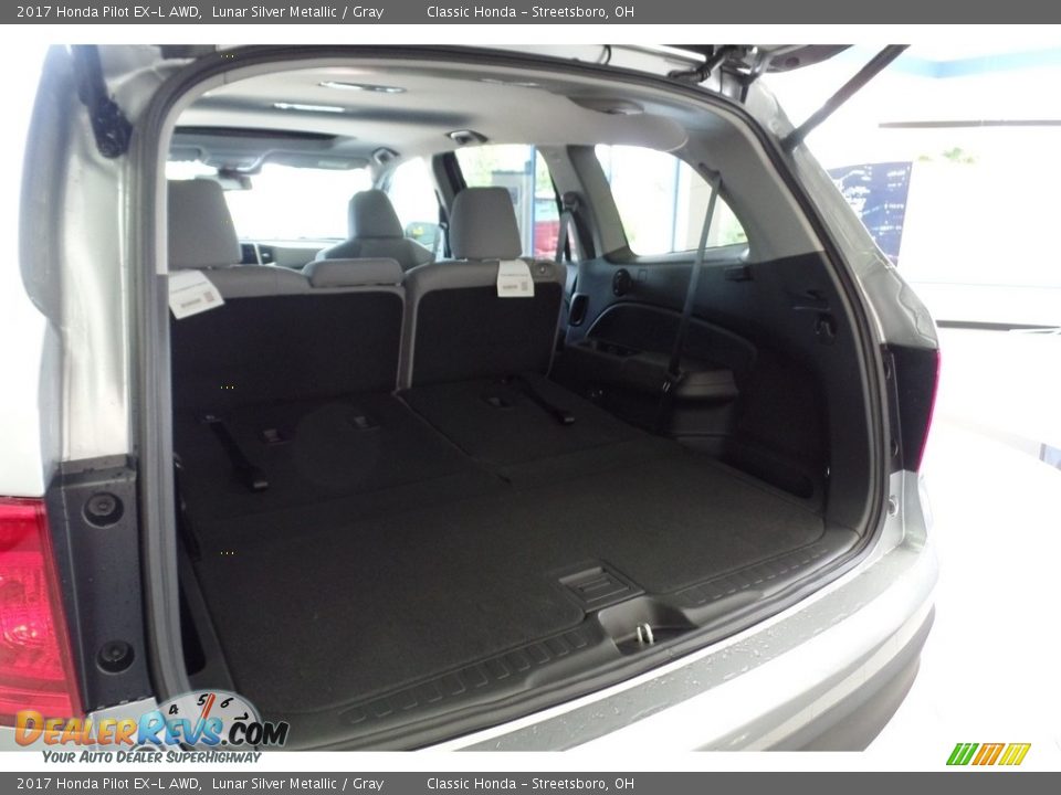 2017 Honda Pilot EX-L AWD Lunar Silver Metallic / Gray Photo #18