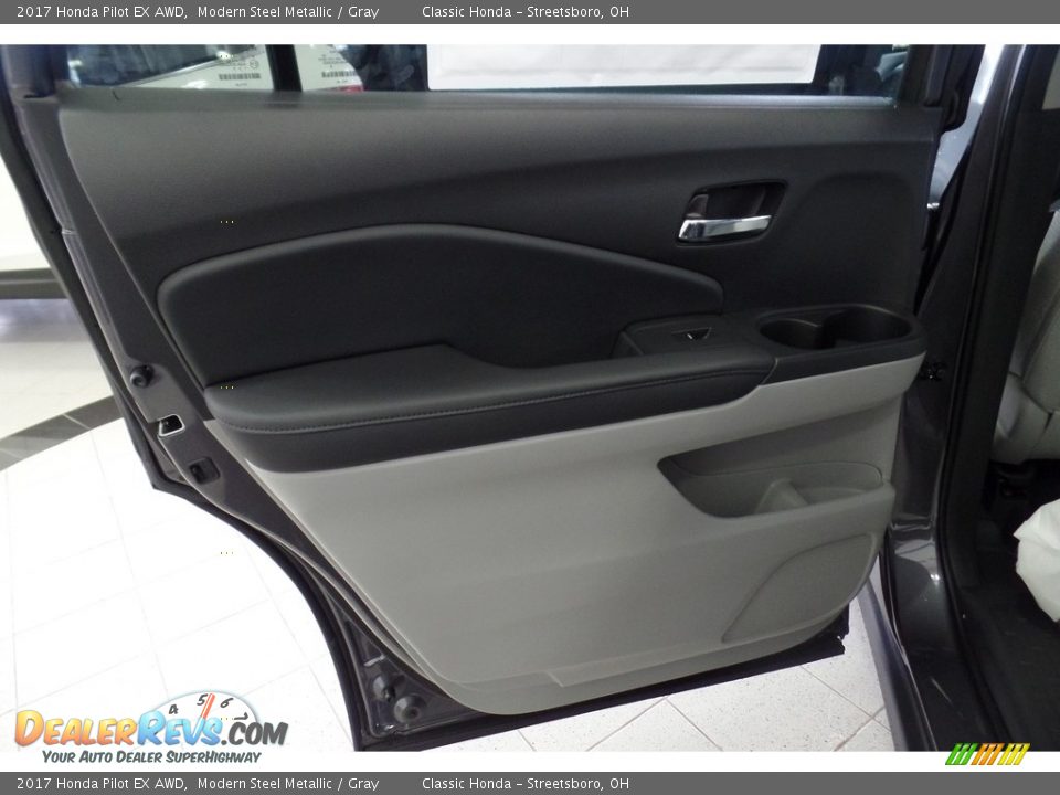 2017 Honda Pilot EX AWD Modern Steel Metallic / Gray Photo #7