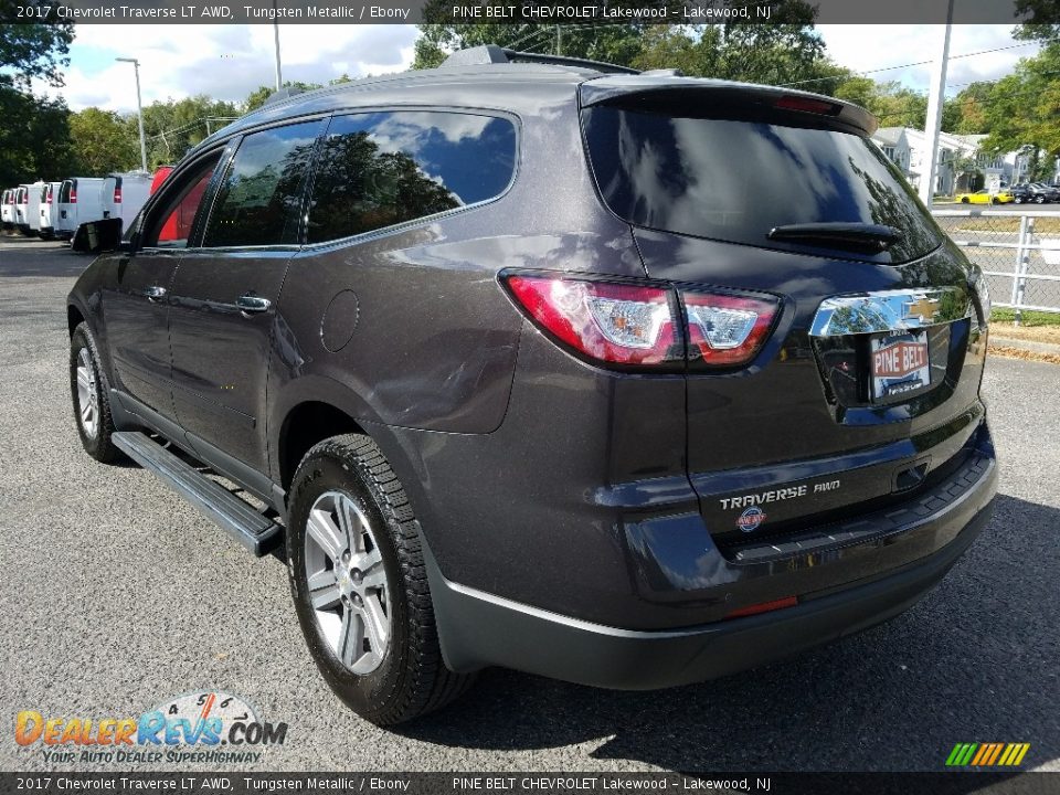 2017 Chevrolet Traverse LT AWD Tungsten Metallic / Ebony Photo #4